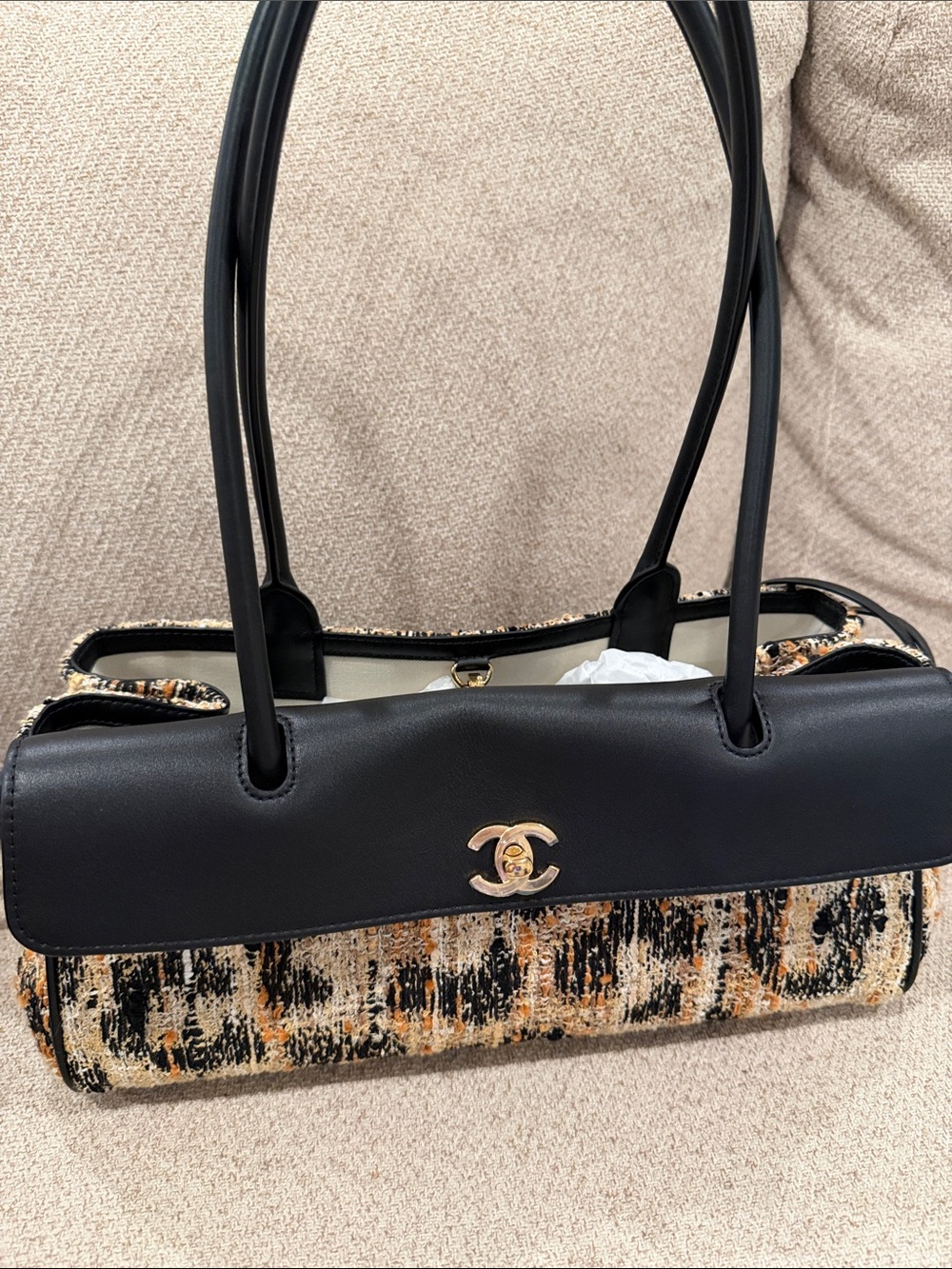 Chanel Small shopping bag